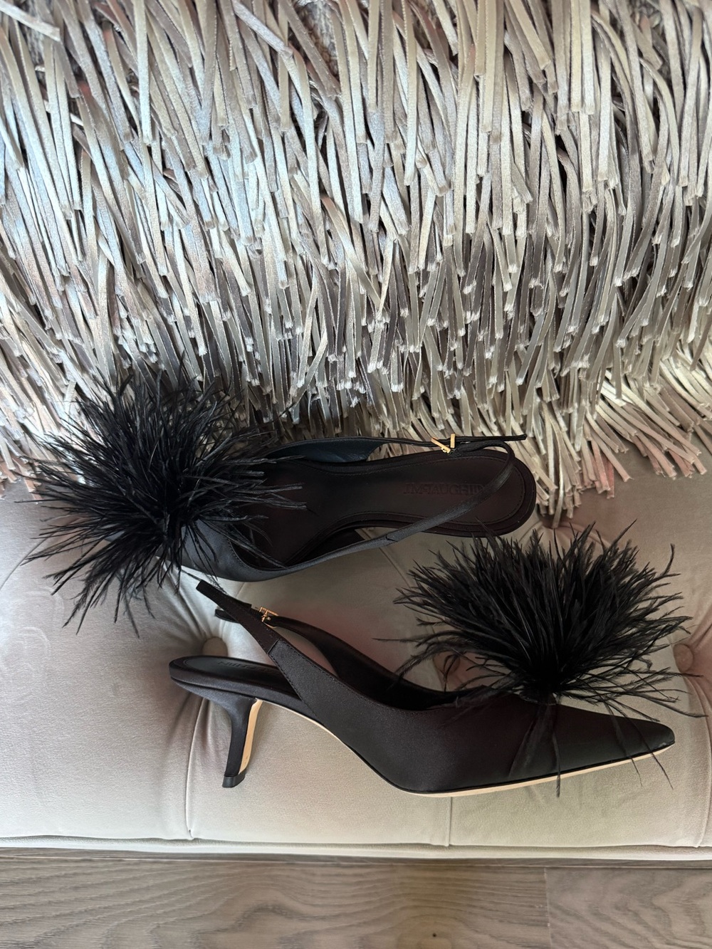 J.McLaughlin Kylie Shoe black Feathers sz 9
